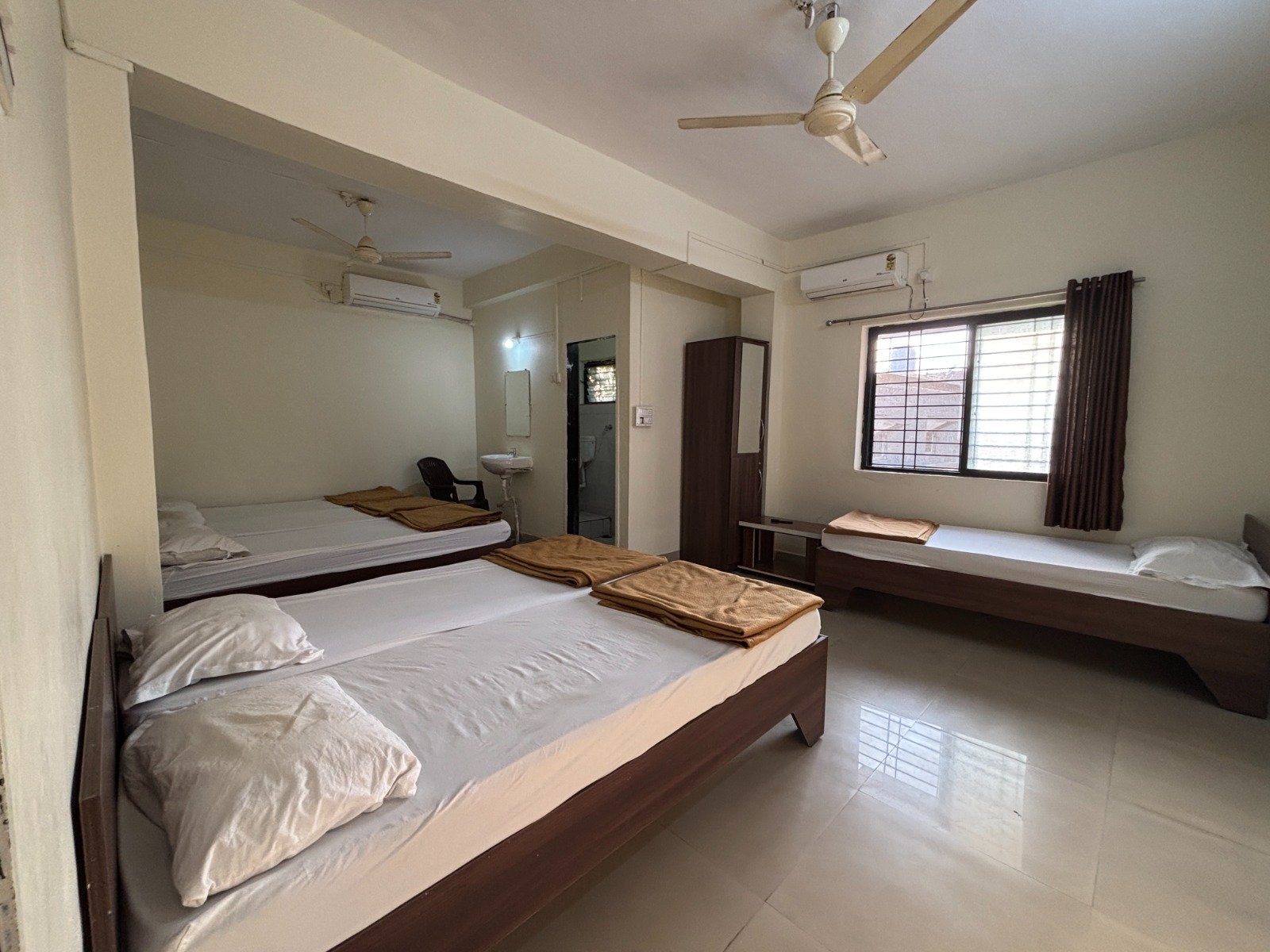 AC Room ( R. No 103 )